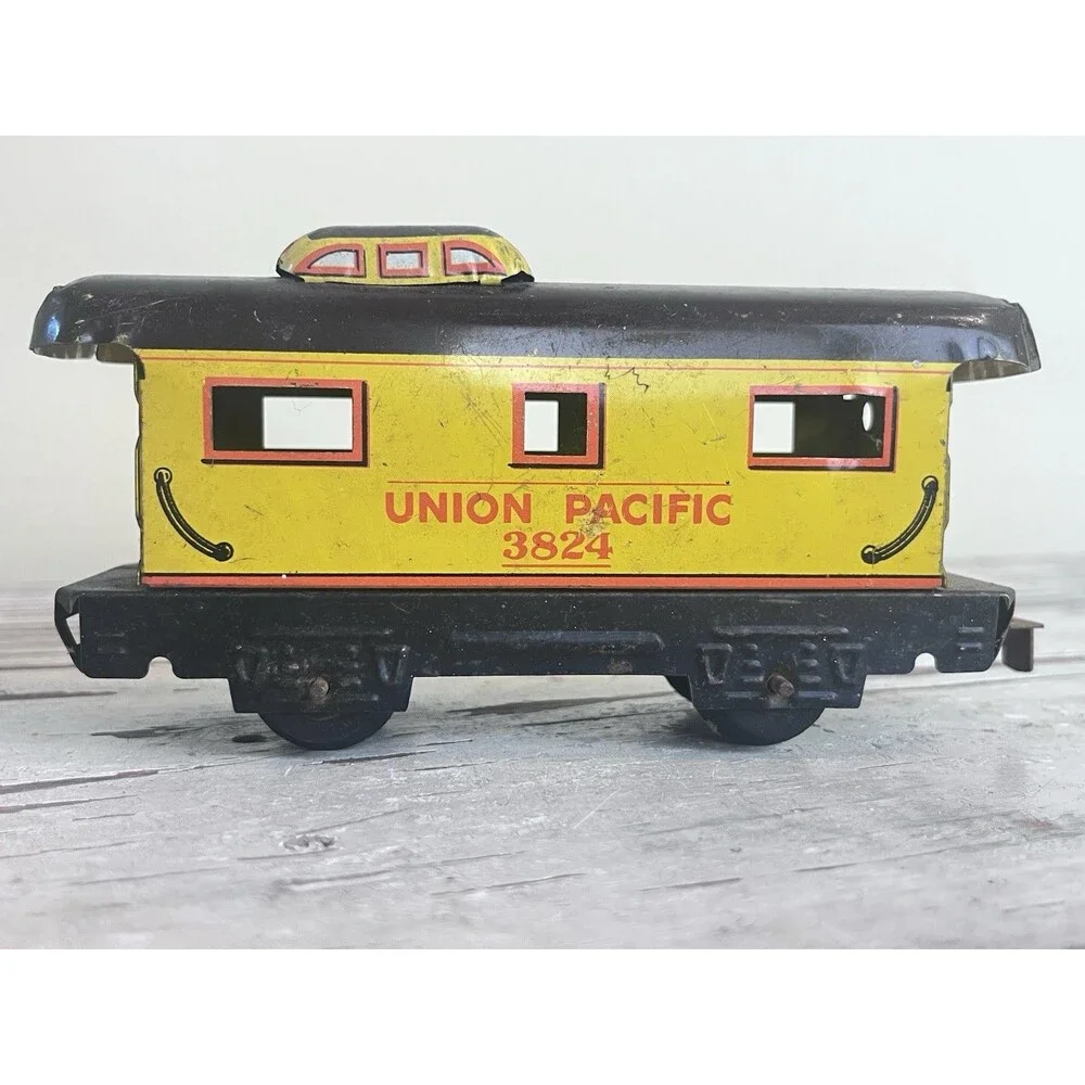 Vintage Marx Union Pacific 3824 Caboose Tin Litho O Scale Model Train Car